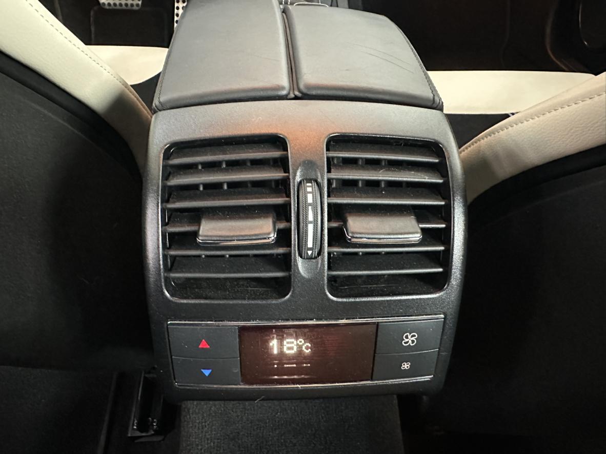 Mercedes-Benz C-Класс 2014 thumb 10
