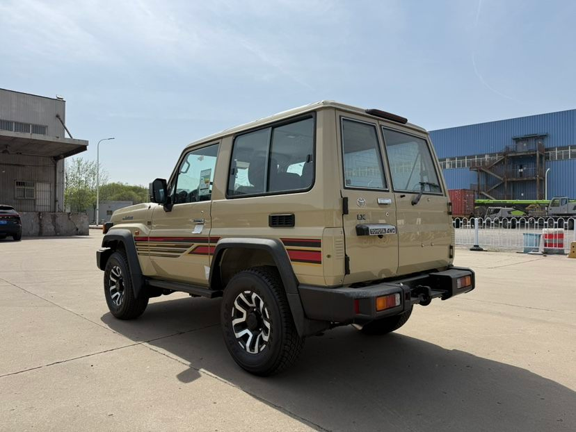 Toyota 70 2025 thumb 3