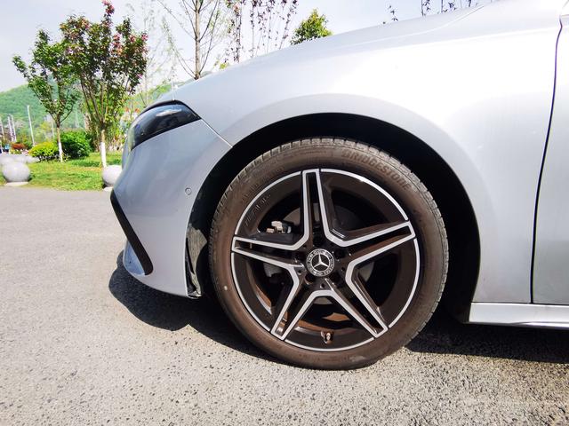 Mercedes-Benz A-Класс 2023 thumb 5