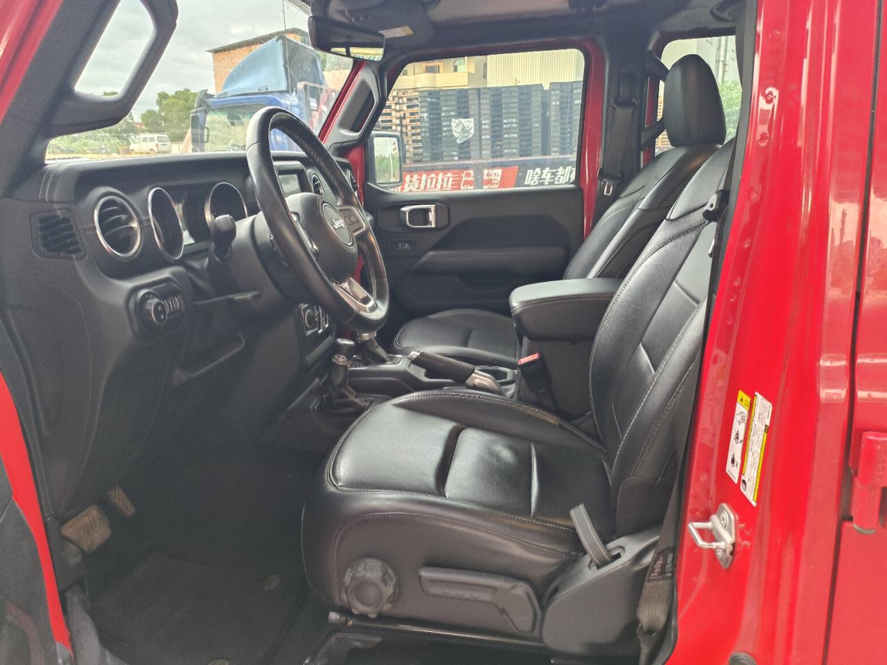 Jeep Wrangler 2019 thumb 5