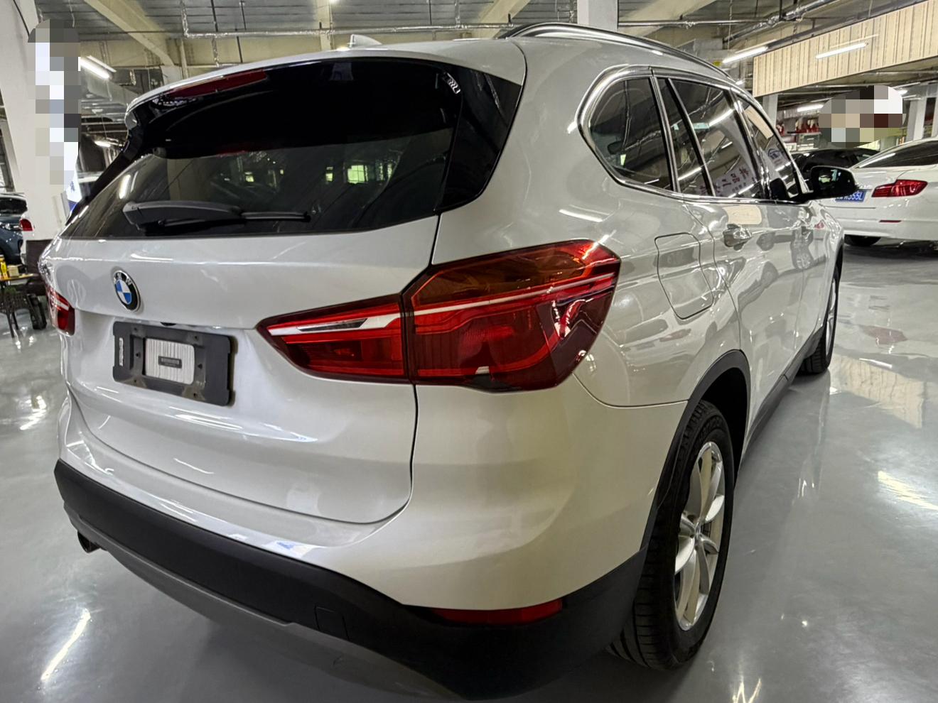 BMW X1 2019 thumb 4