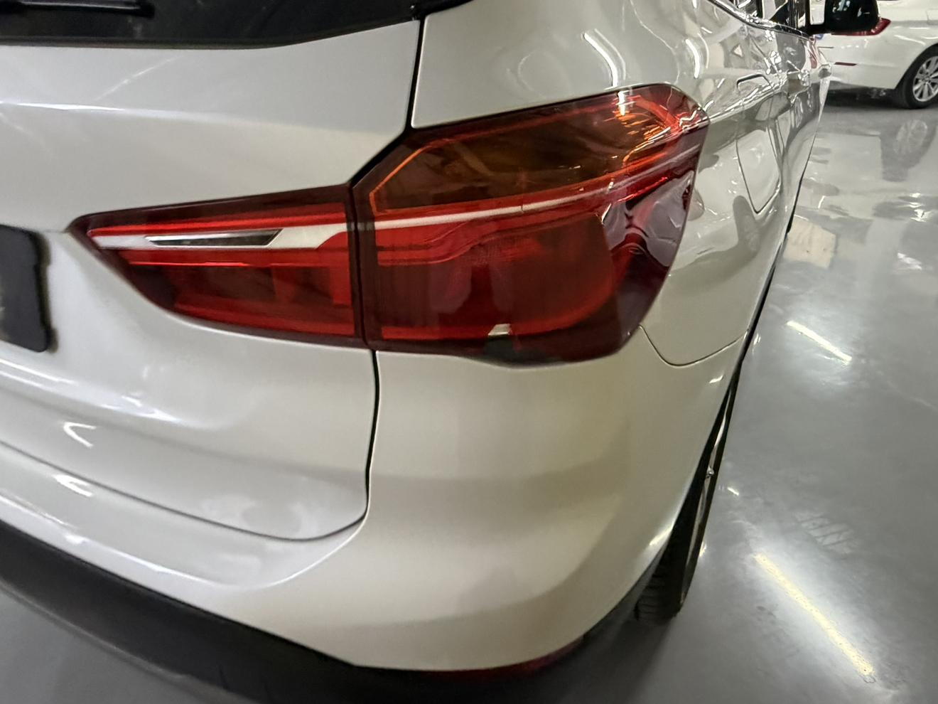 BMW X1 2019 thumb 10