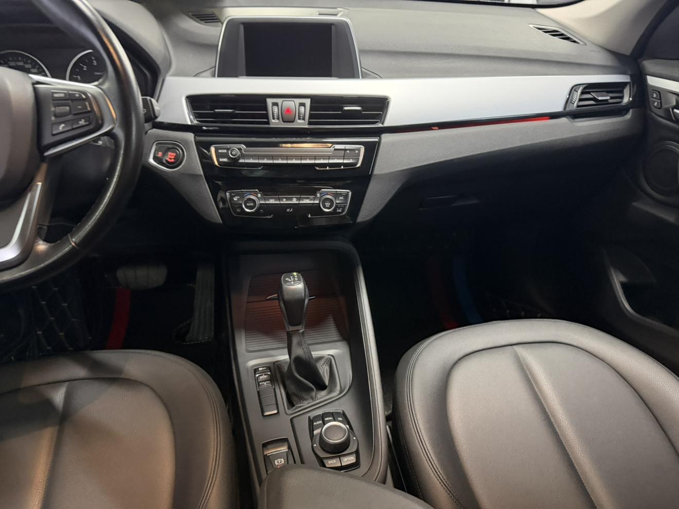 BMW X1 2019 thumb 11