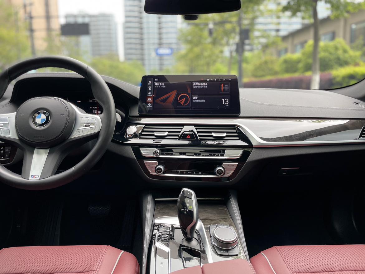 BMW 5 серии 2022 thumb 6