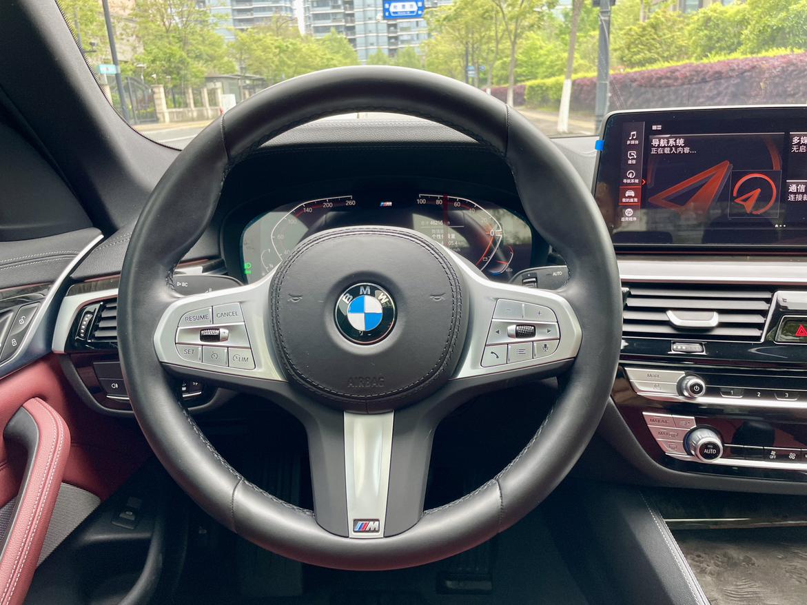BMW 5 серии 2022 thumb 11