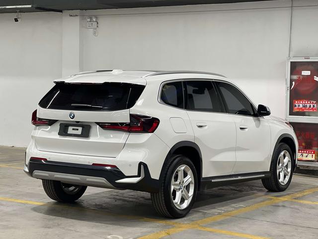 BMW X1 2023 thumb 4