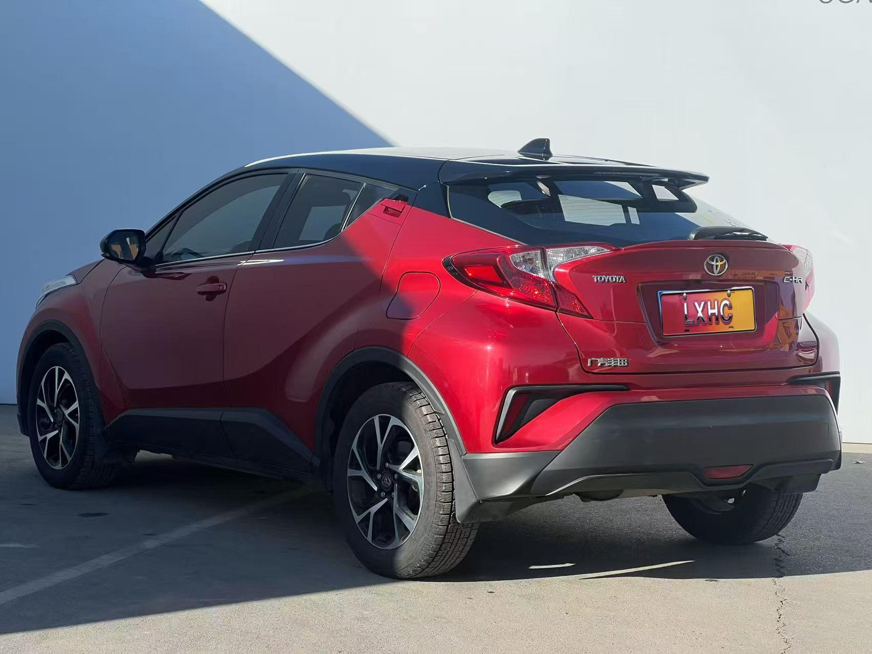 Toyota C-HR 2020 thumb 2