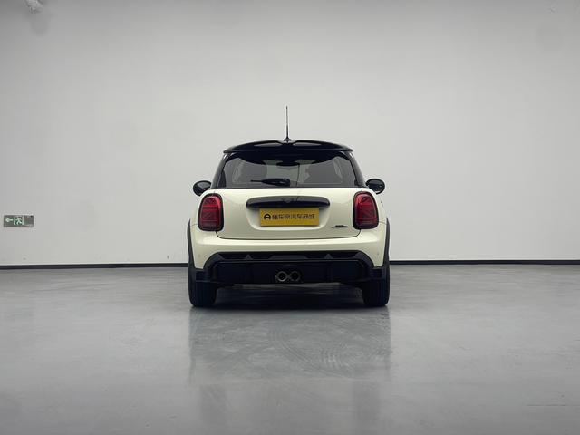 Mini Hatch 2023 thumb 4