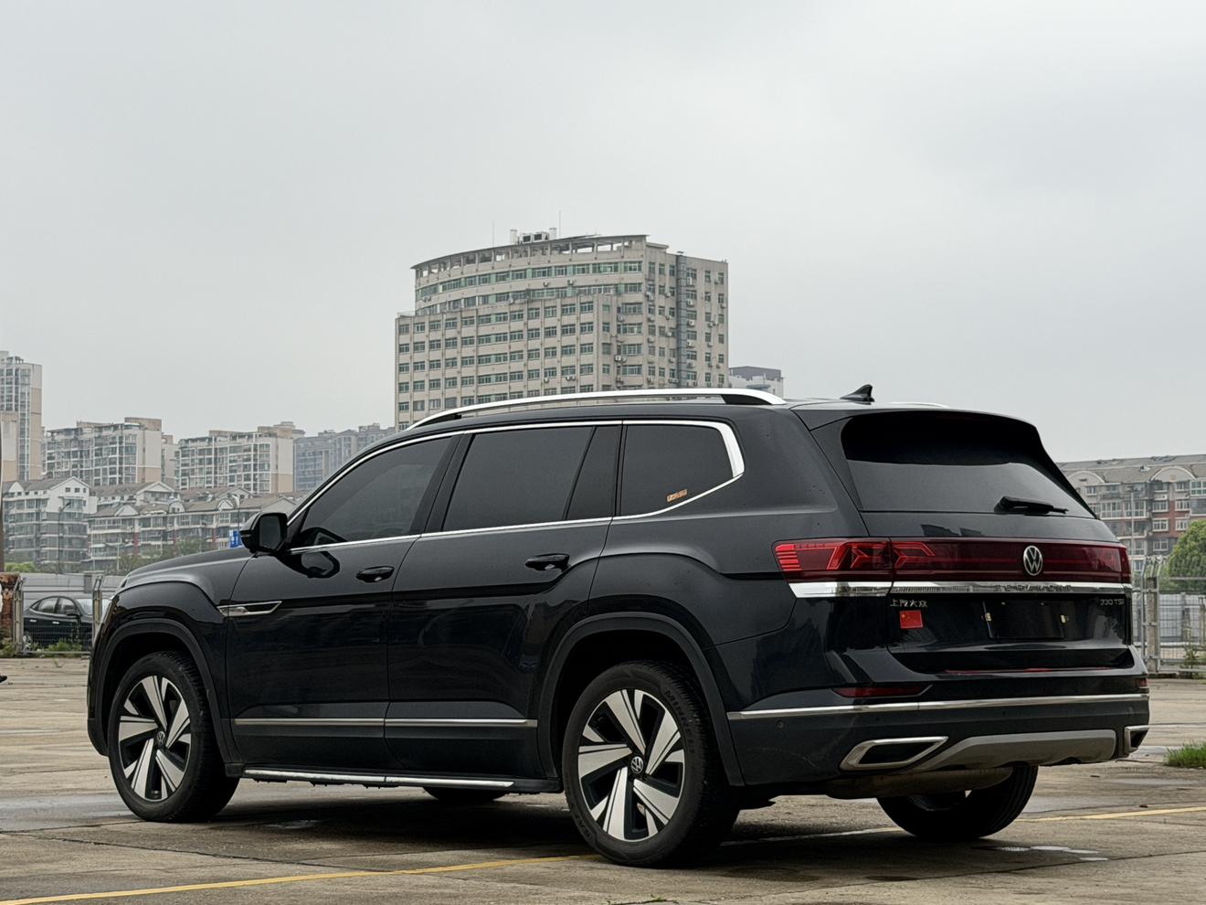 Volkswagen Teramont 2022 thumb 2