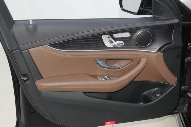 Mercedes-Benz E-Класс 2023 thumb 9