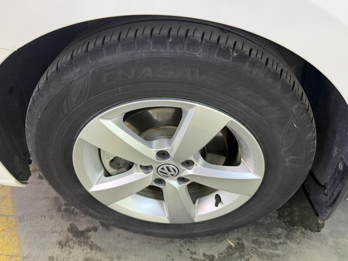 Volkswagen Lavida XR 2019 thumb 6