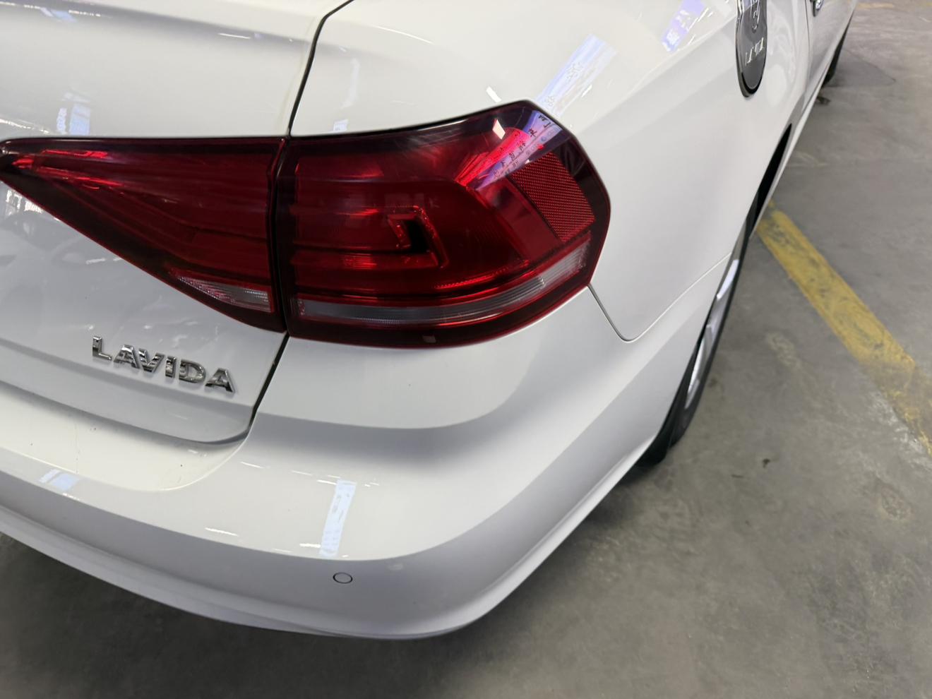 Volkswagen Lavida XR 2019 thumb 10