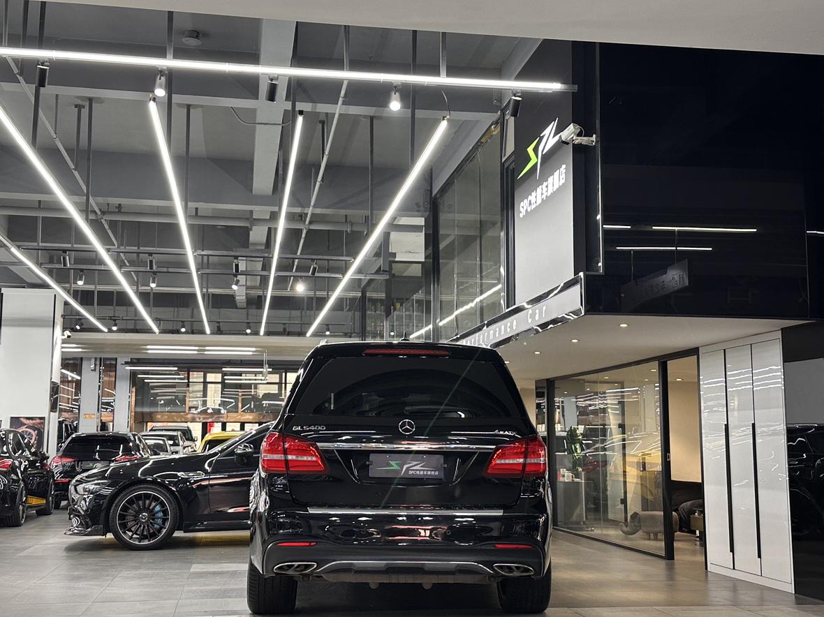 Mercedes-Benz GLS 2016 thumb 10