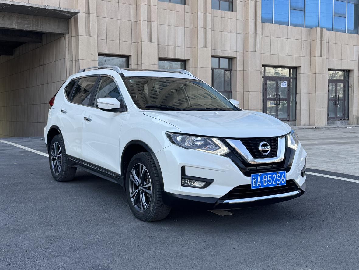 Nissan X-Trail 2017 thumb 10
