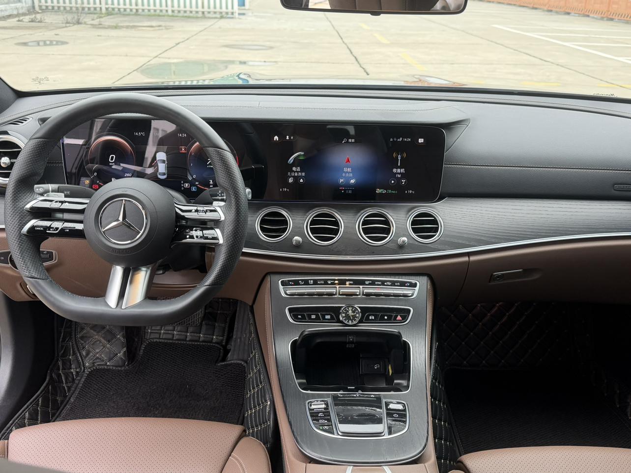 Mercedes-Benz E-Класс 2022 thumb 9