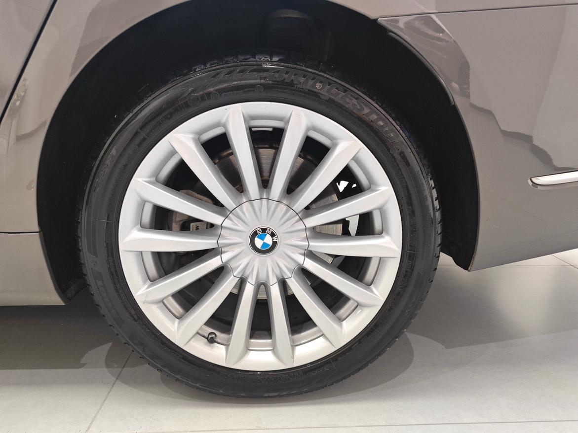 BMW 7 серии 2019 thumb 5