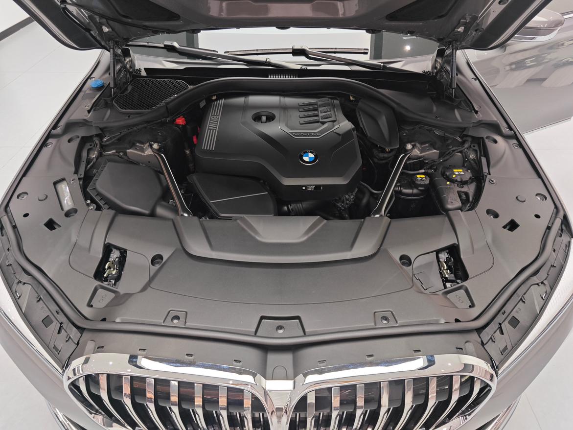 BMW 7 серии 2019 thumb 6