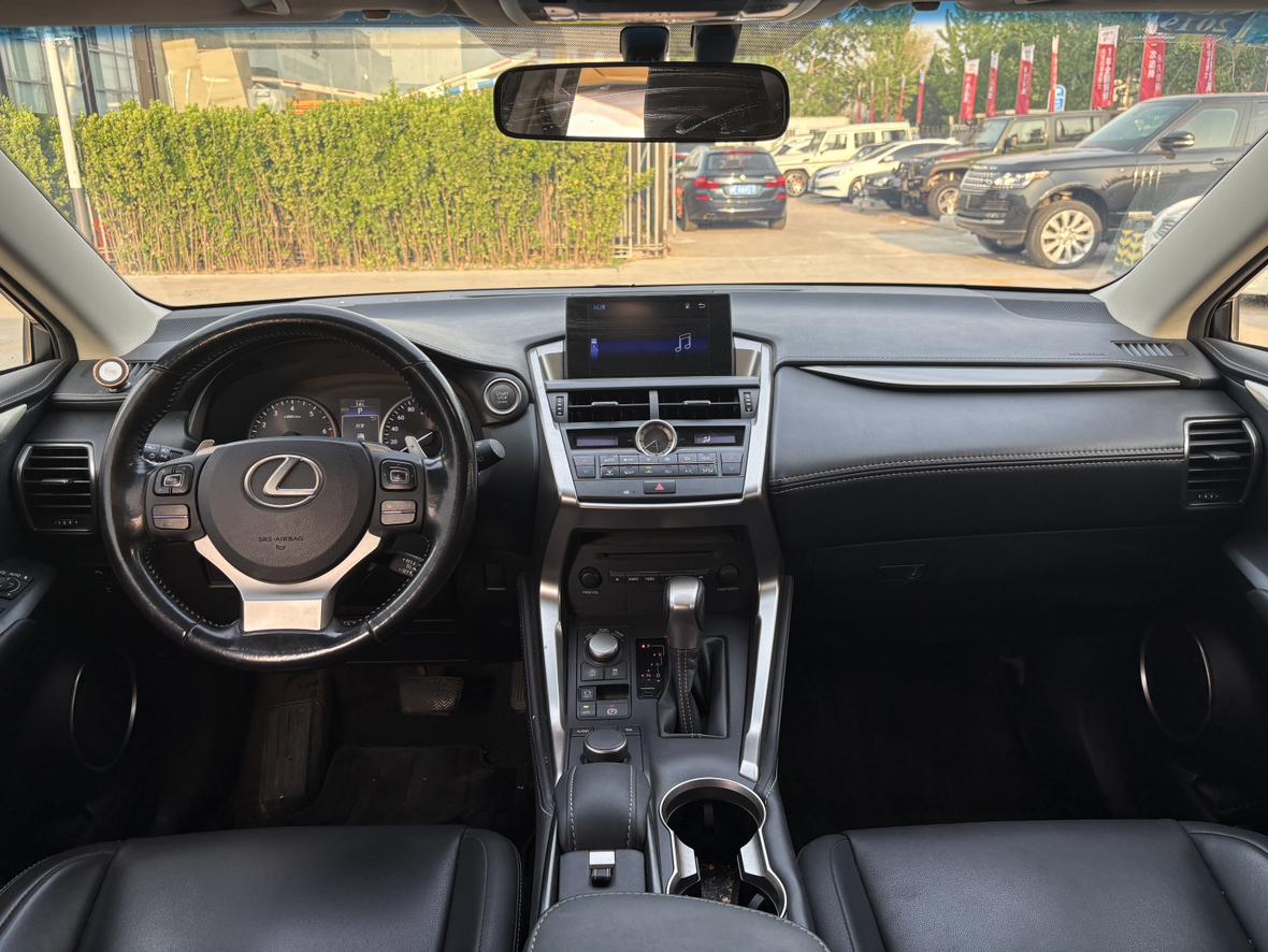 Lexus NX 2015 thumb 6