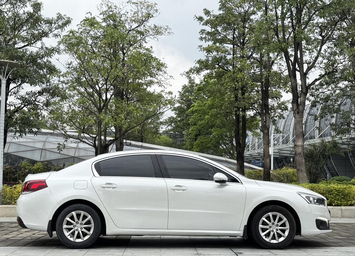 Peugeot 508 2015 thumb 6