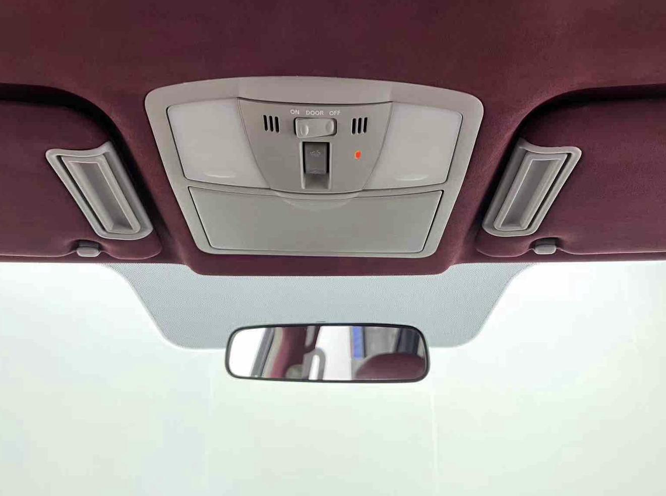 Nissan Terra 2019 thumb 10