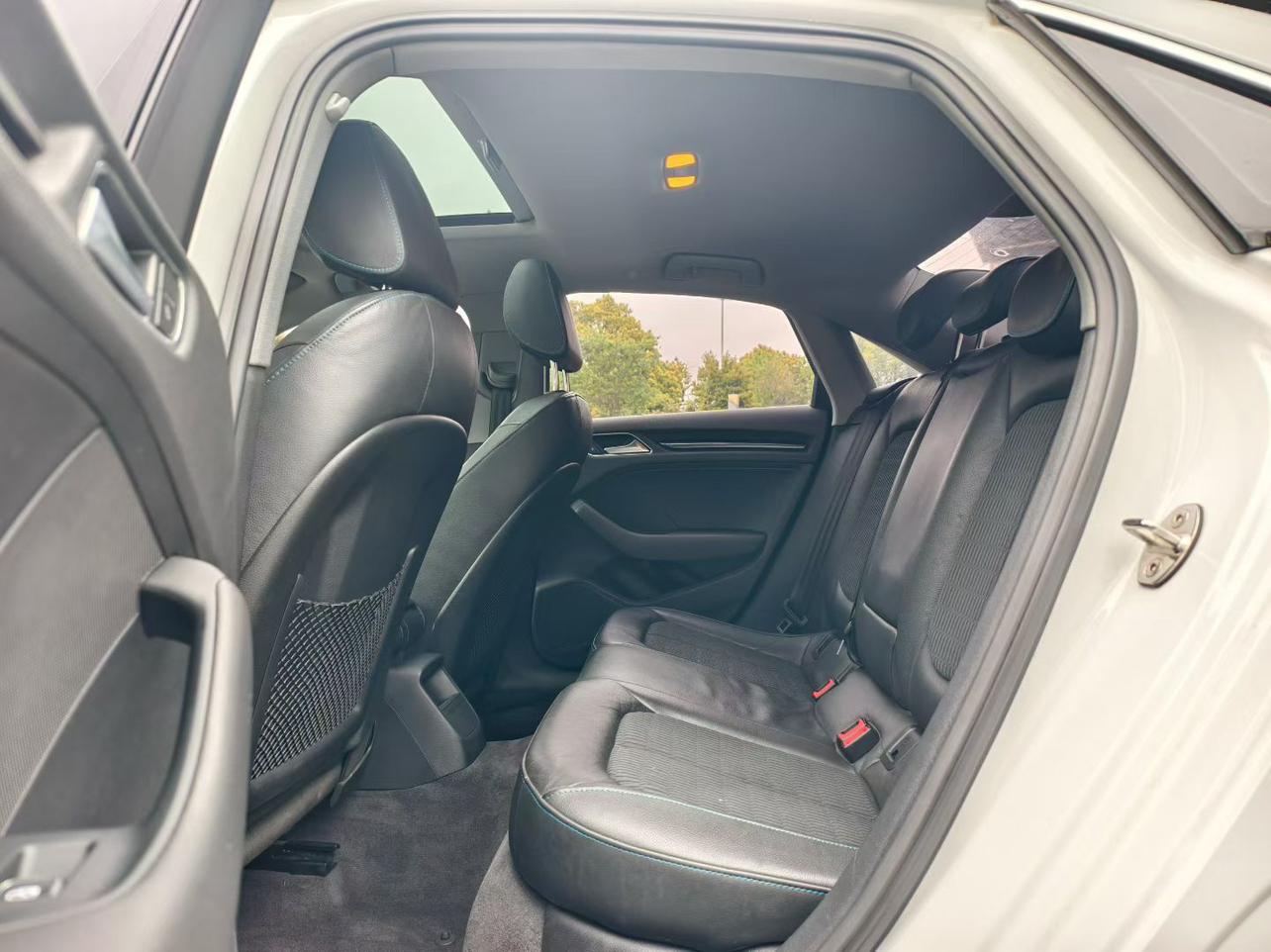 Audi A3 2018 thumb 7
