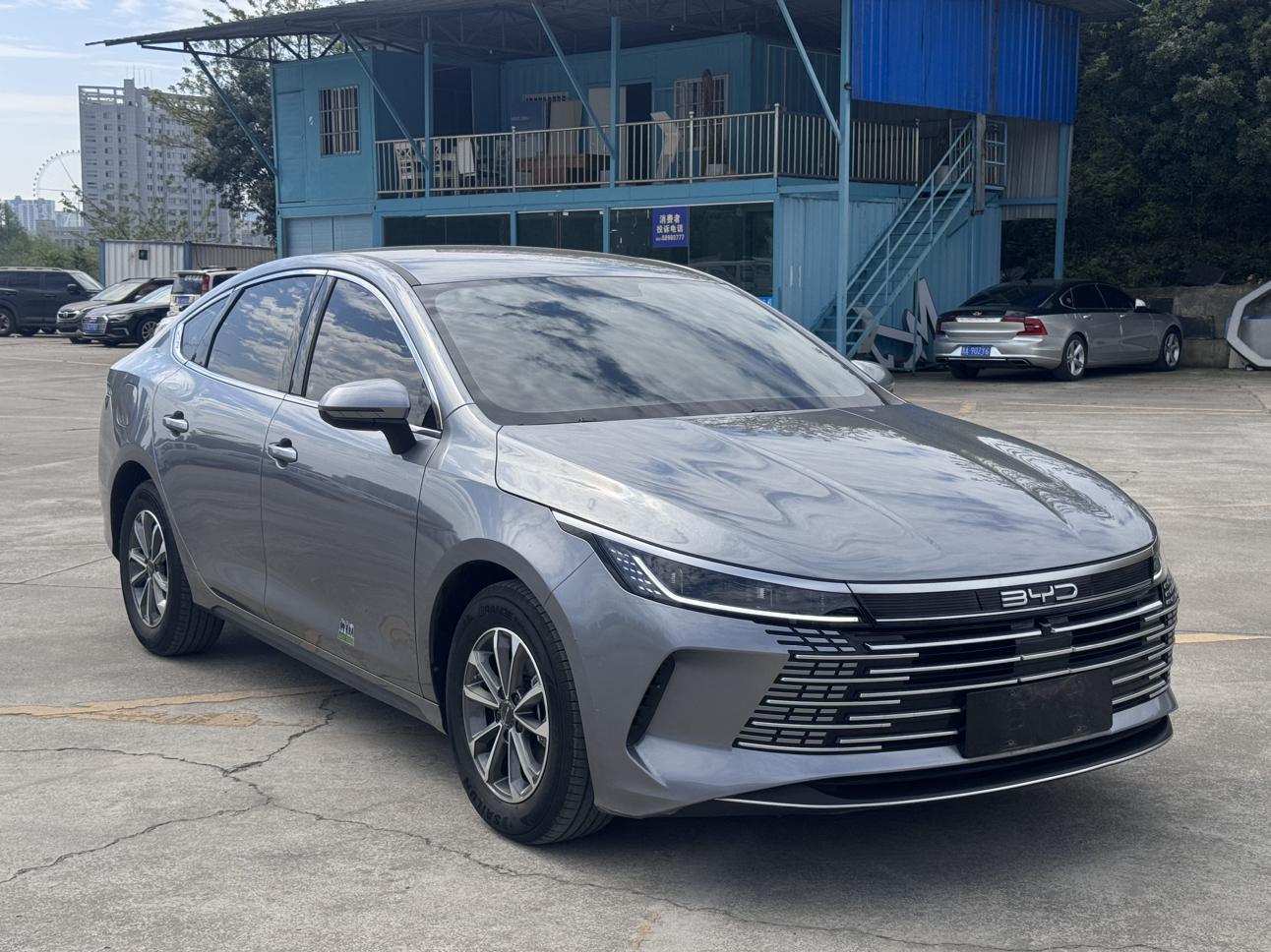 BYD Destroyer 05 2025 thumb 10