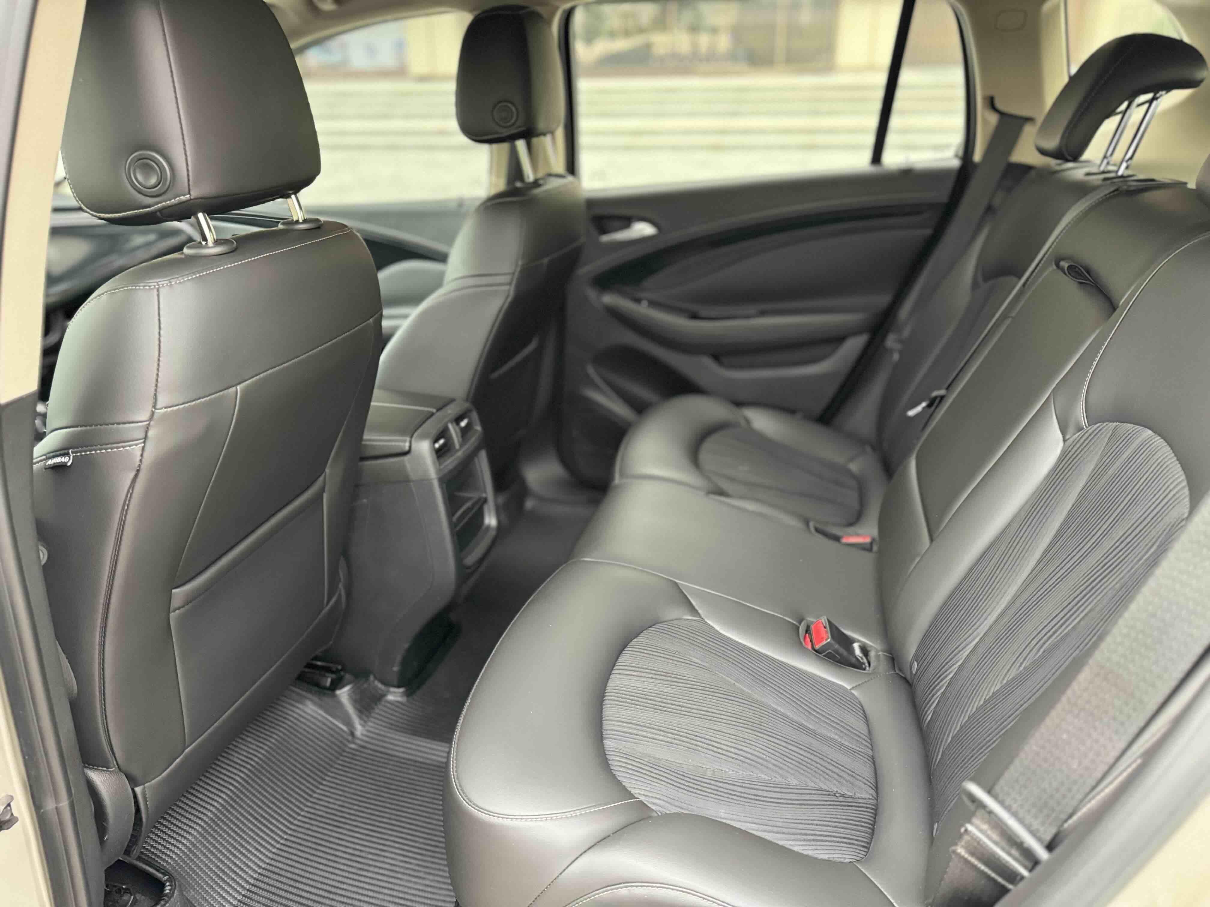 Buick Envision 2015 thumb 8