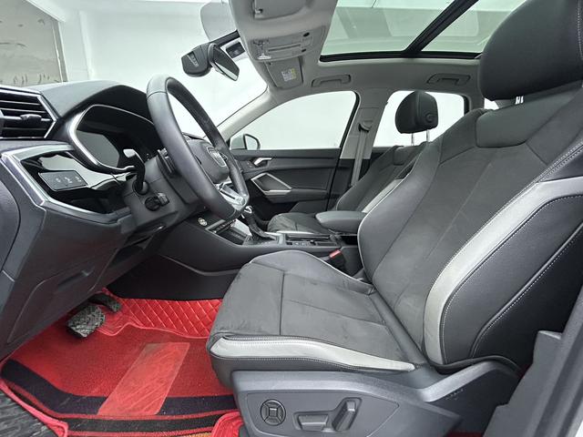 Audi Q3 2023 thumb 3