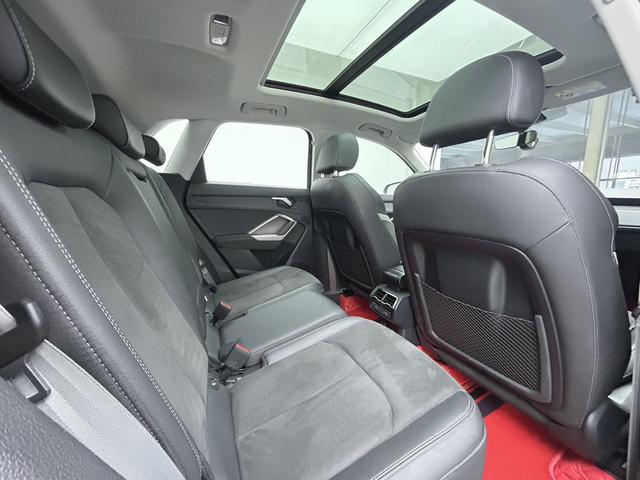 Audi Q3 2023 thumb 5