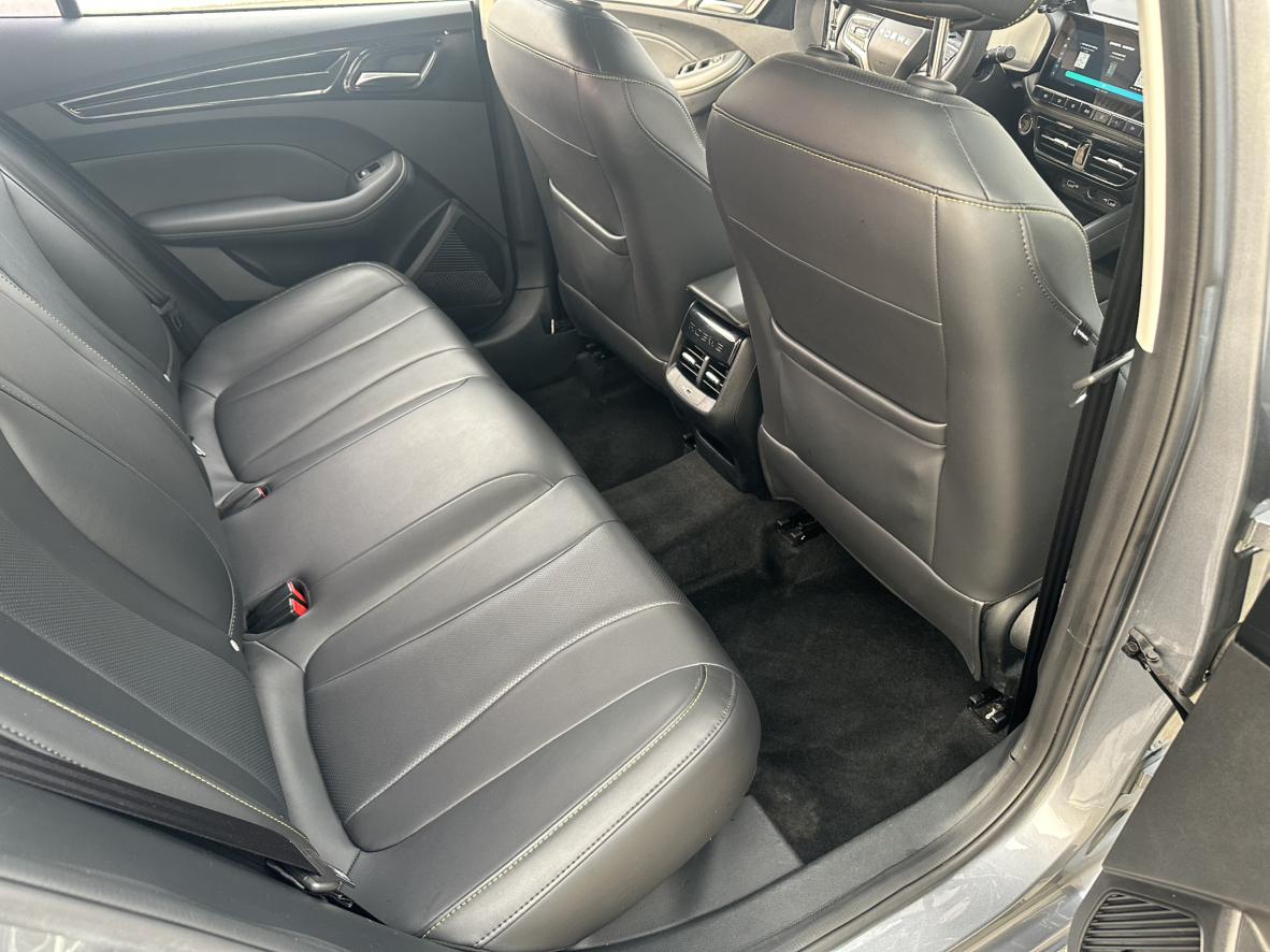 Roewe i5 2021 thumb 7
