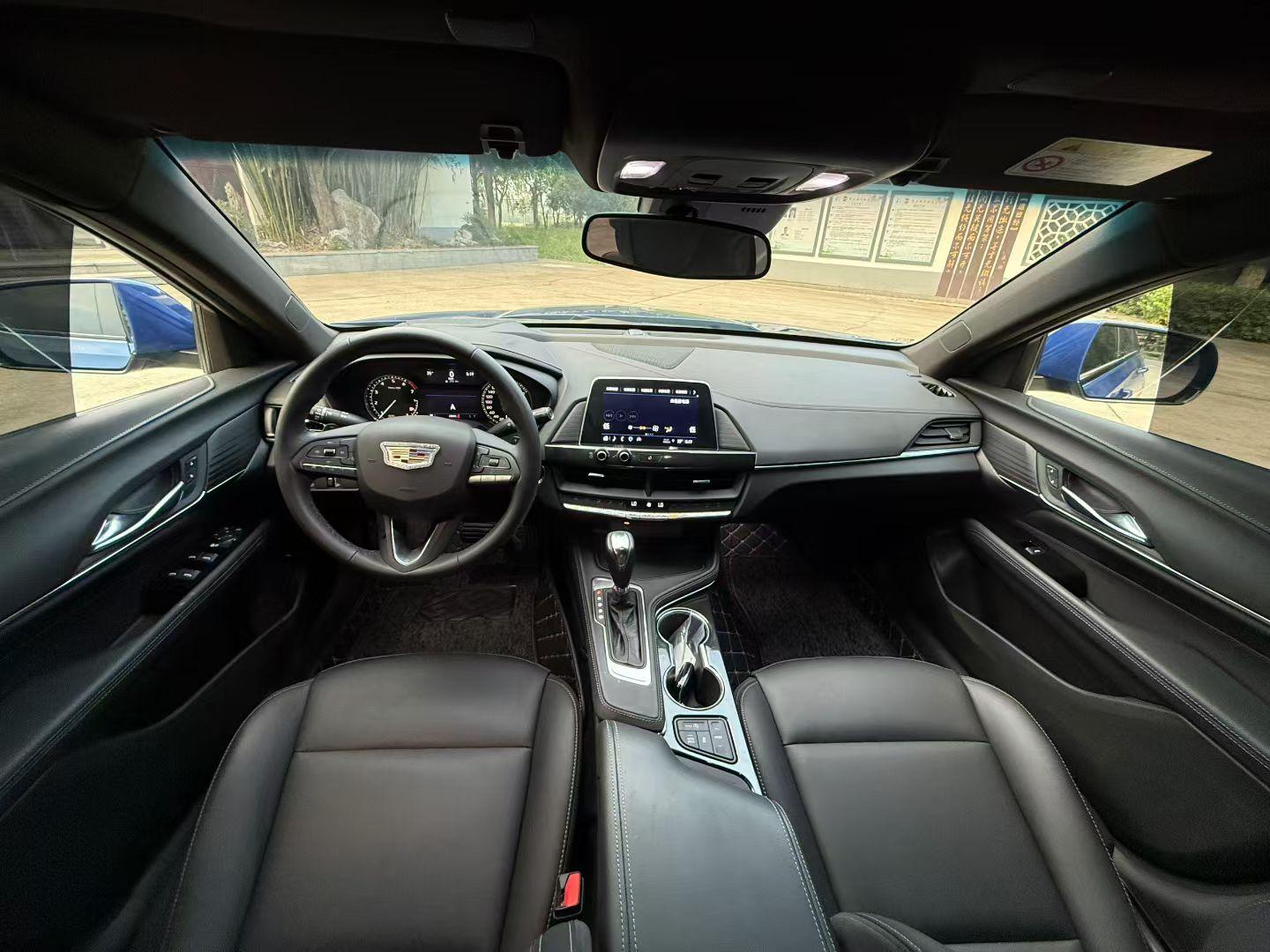 Cadillac CT4 2022 thumb 5