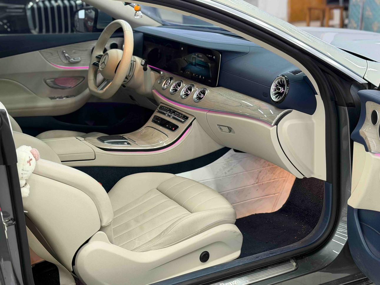 Mercedes-Benz E-Класс 2023 thumb 7