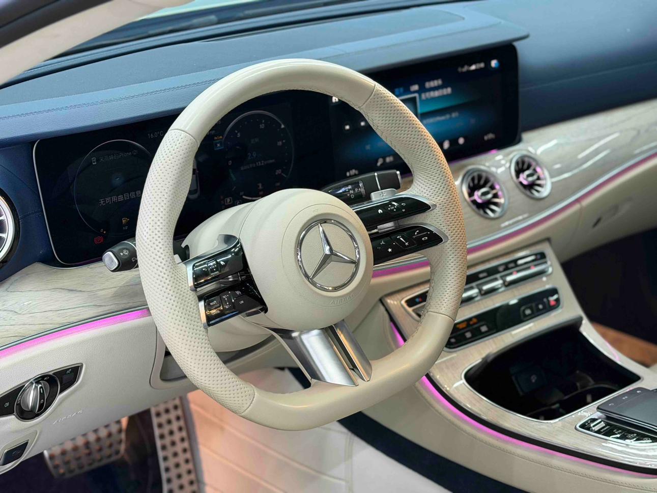 Mercedes-Benz E-Класс 2023 thumb 11
