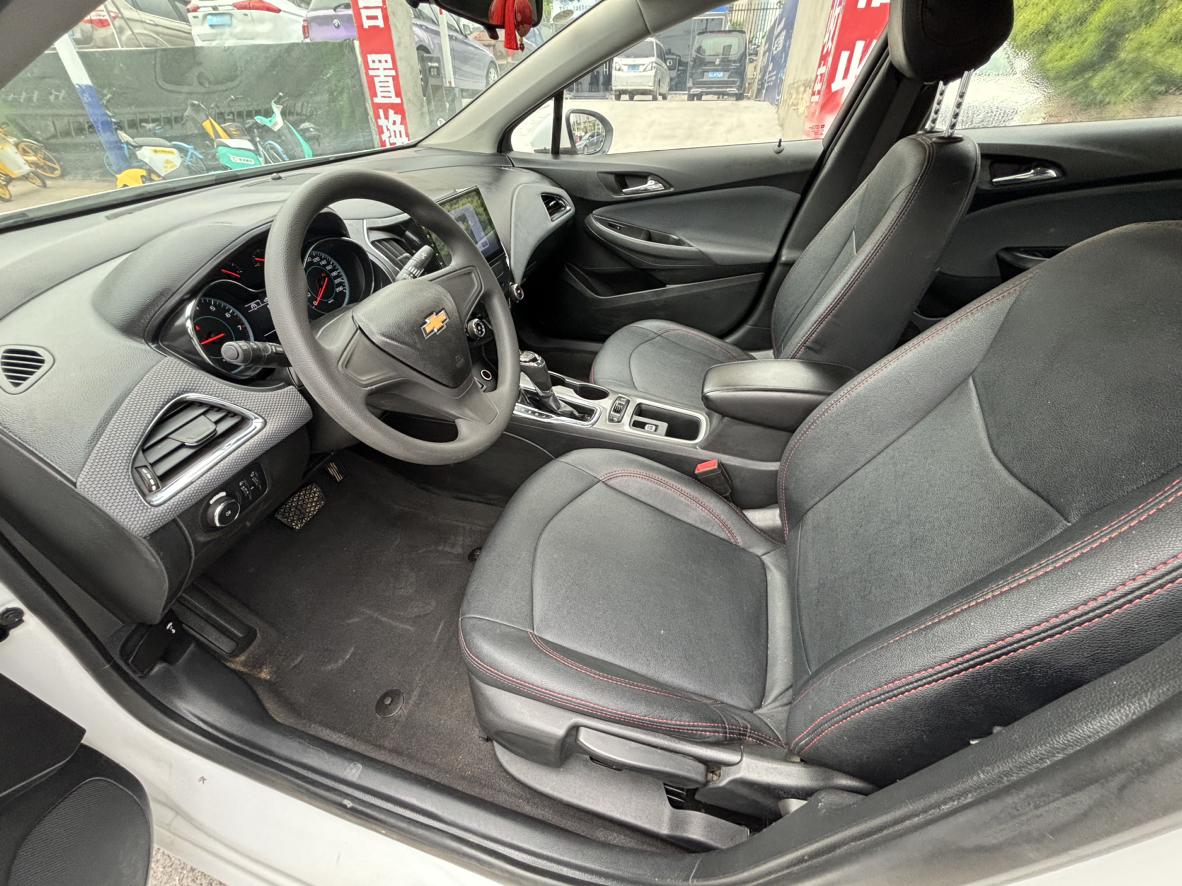 Chevrolet Cruze 2018 thumb 6