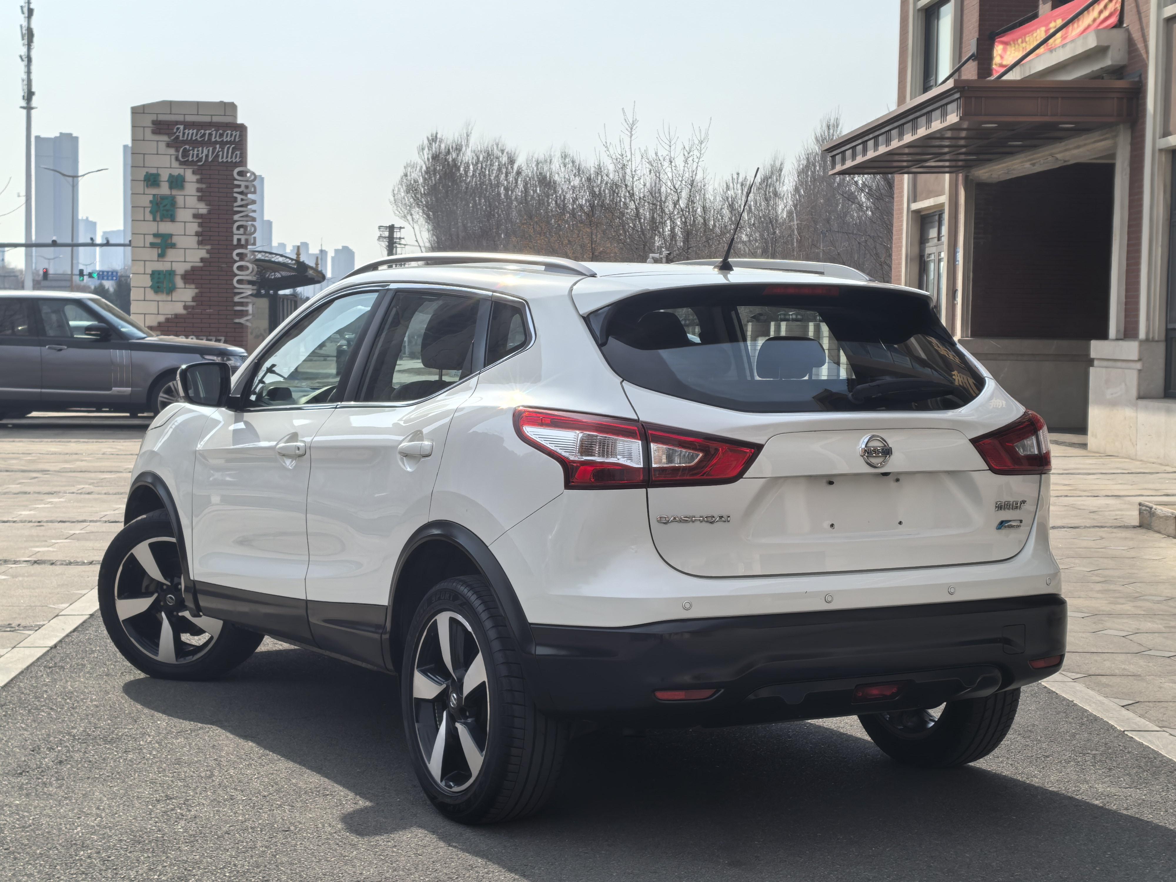 Nissan Qashqai+2 2017 thumb 3