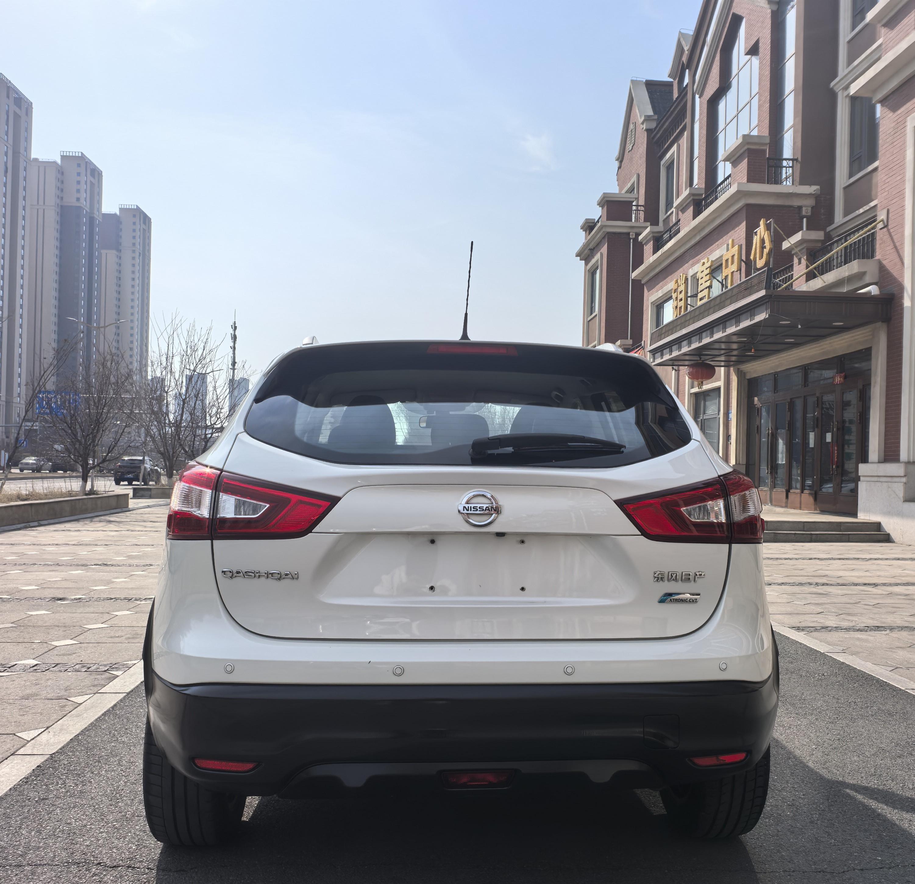 Nissan Qashqai+2 2017 thumb 4