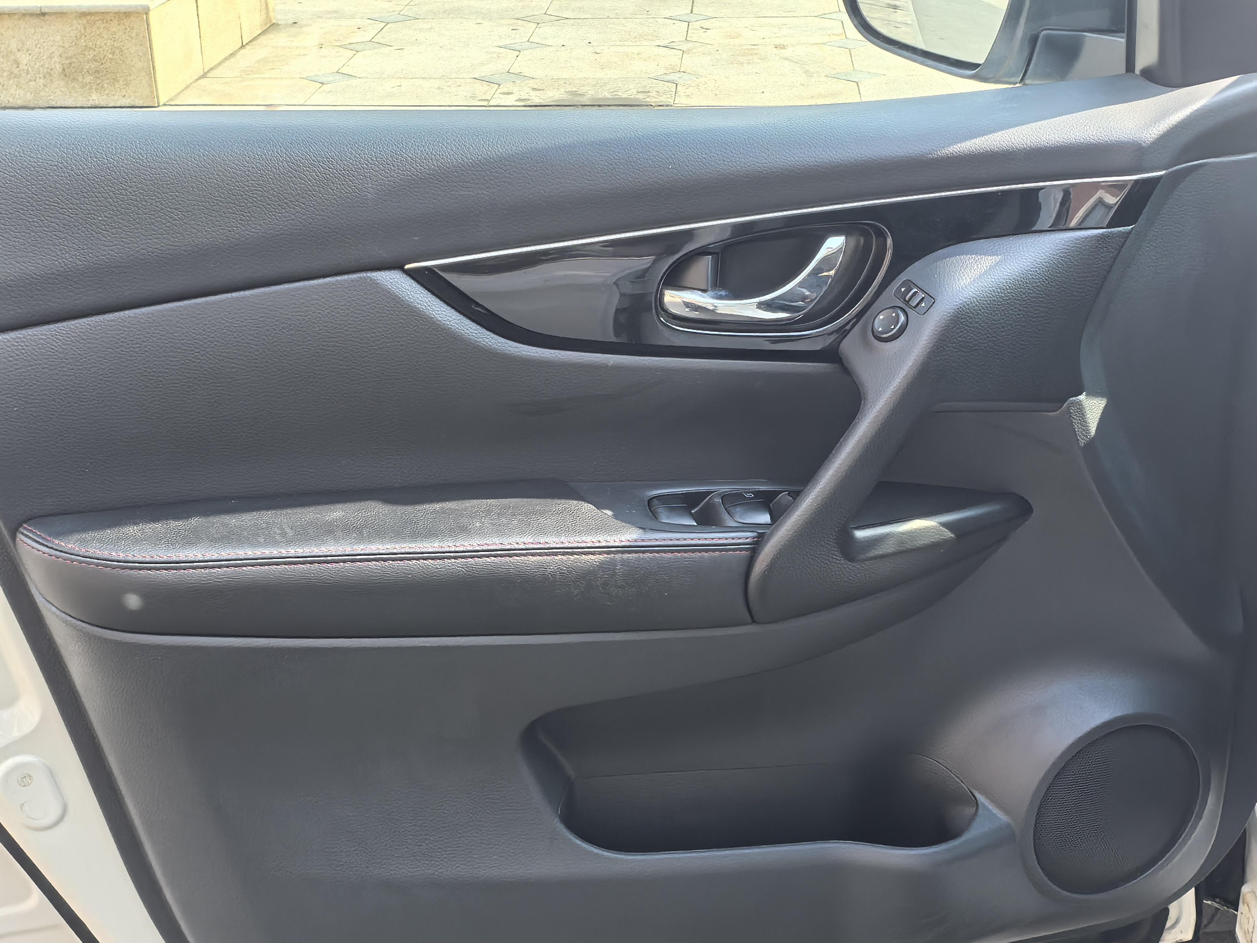Nissan Qashqai+2 2017 thumb 8
