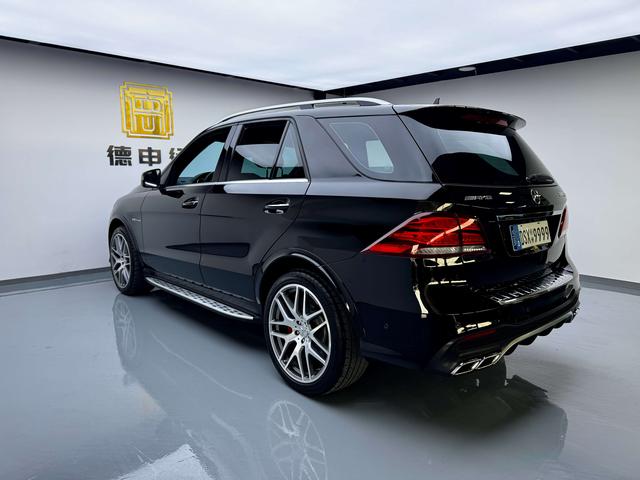 Mercedes-Benz GLE AMG 2015 thumb 3