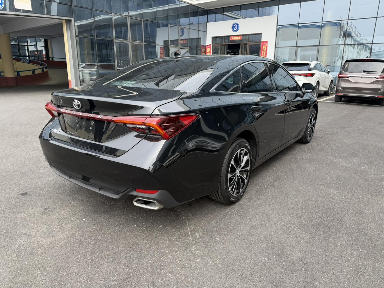 Toyota Avalon 2022 thumb 4
