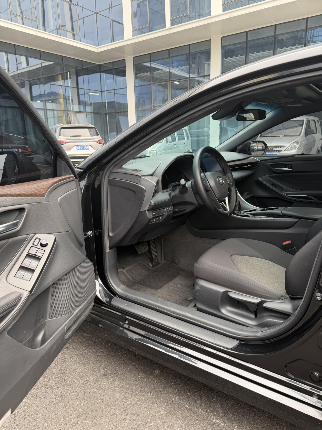 Toyota Avalon 2022 thumb 5