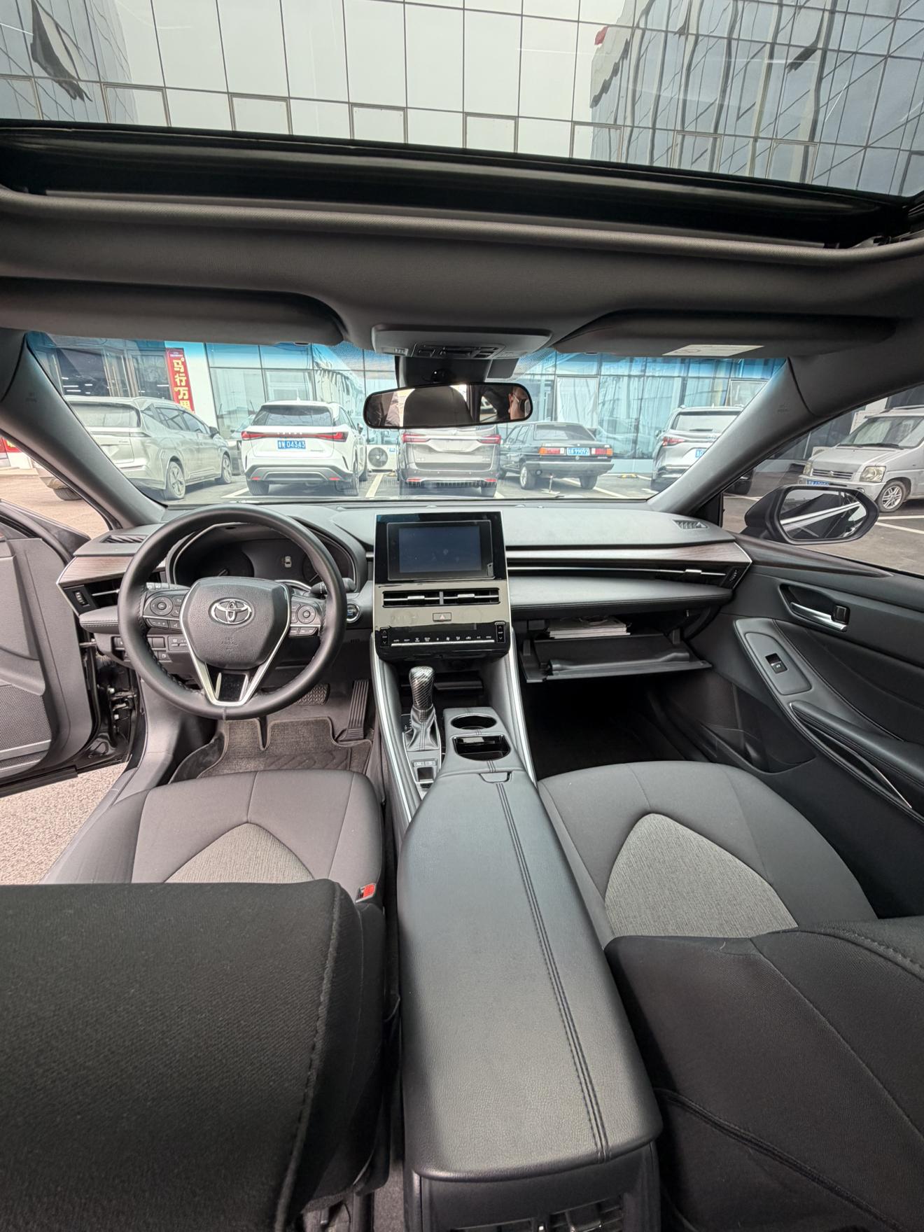 Toyota Avalon 2022 thumb 6