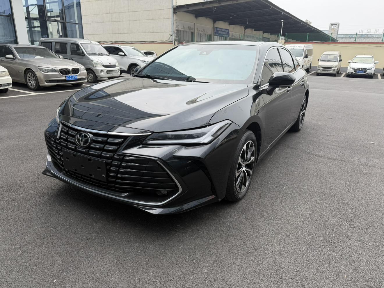 Toyota Avalon 2022 thumb 8