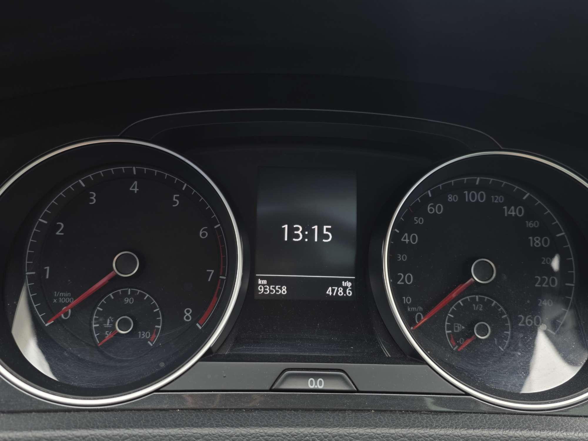 Volkswagen Golf Sportsvan 2017 thumb 6