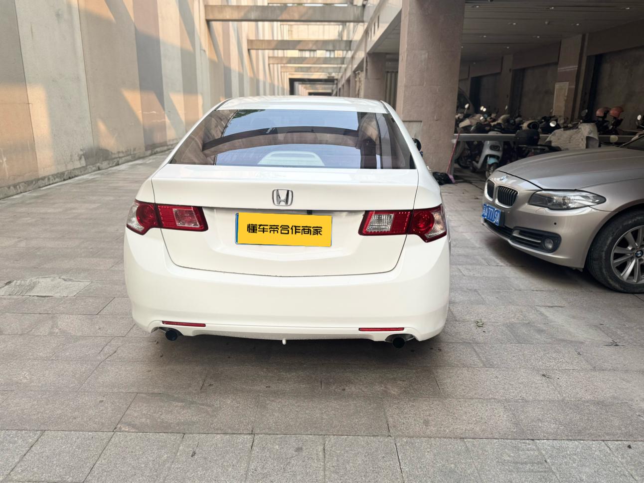 Honda Accord 2009 thumb 12