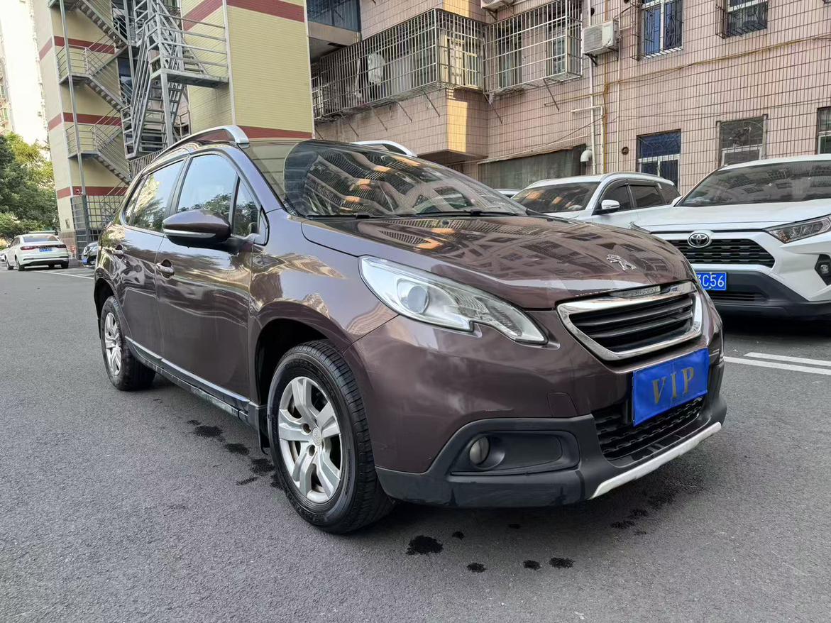 Peugeot 2008 2015 thumb 10