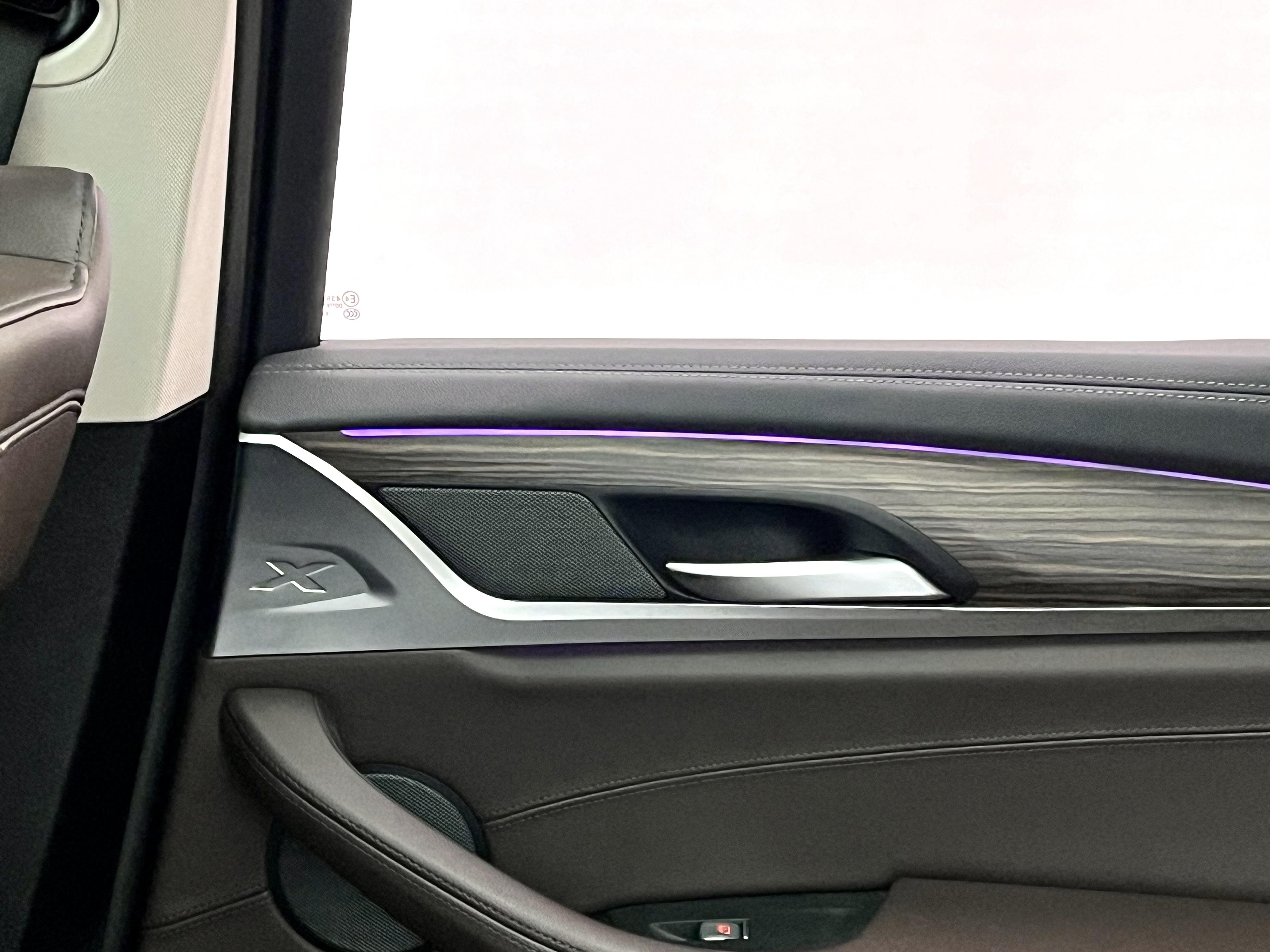 BMW X3 2020 thumb 8