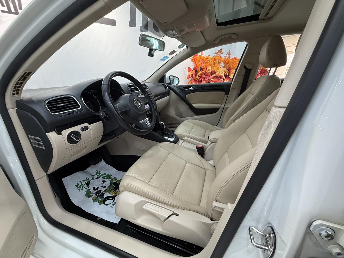 Volkswagen Golf Sportsvan 2012 thumb 9