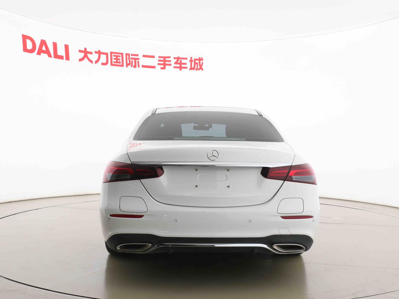 Mercedes-Benz E-Класс 2023 thumb 4