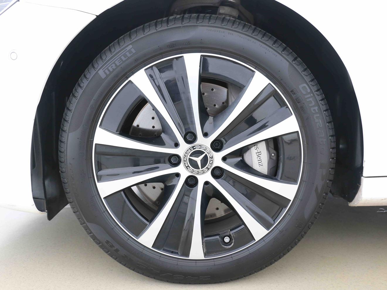 Mercedes-Benz E-Класс 2023 thumb 8