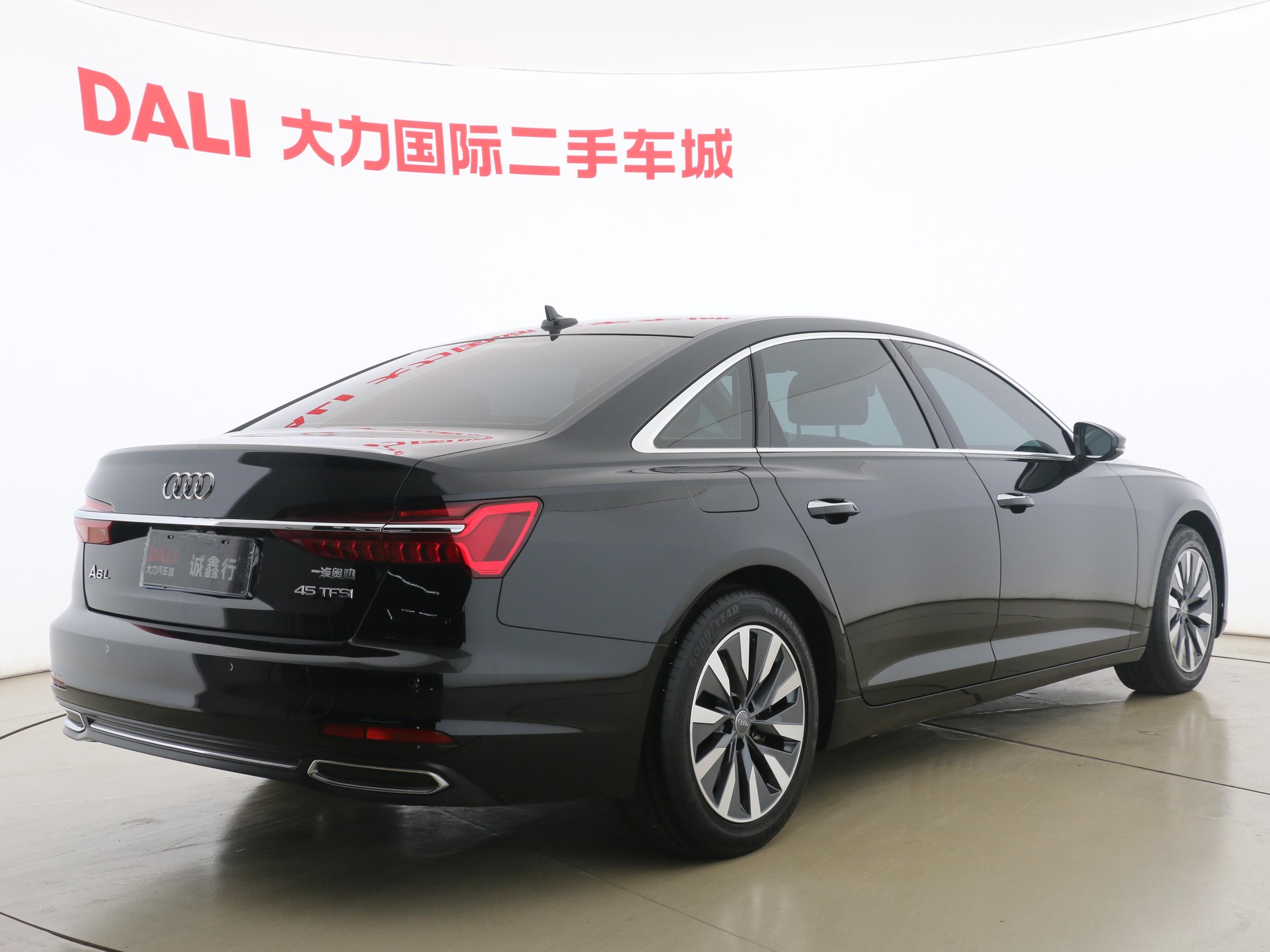 Audi A6 2021 thumb 5
